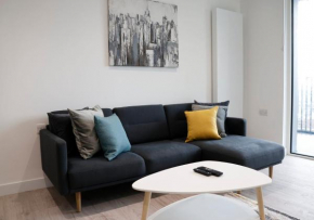 Modern New Spacious Apartment